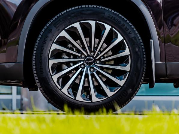 Exeed TXL I Рестайлинг с пробегом 2022 года, цена 2 160 000 рублей, 52475 км, внедорожник, Автокод Объявления