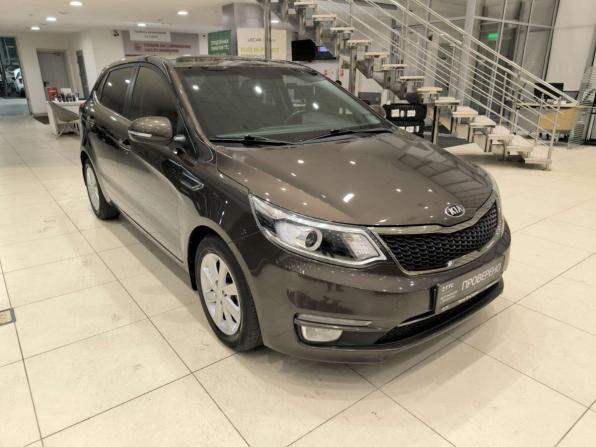 Kia Rio III Рестайлинг с пробегом 2016 года, цена 1 300 000 рублей, 108912 км, хэтчбек, Автокод Объявления