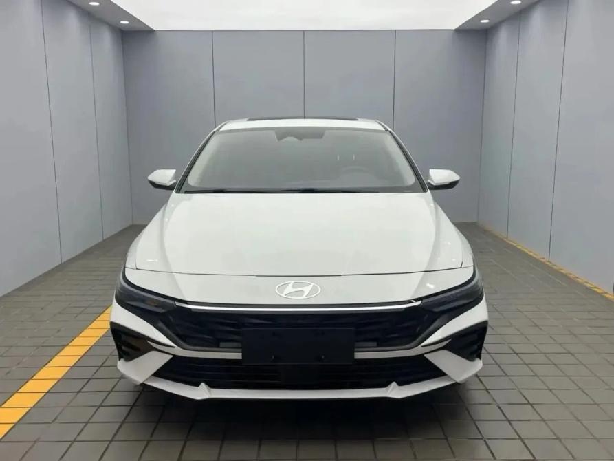 Hyundai Elantra VII (CN7) Рестайлинг Кемерово  - изображение 2