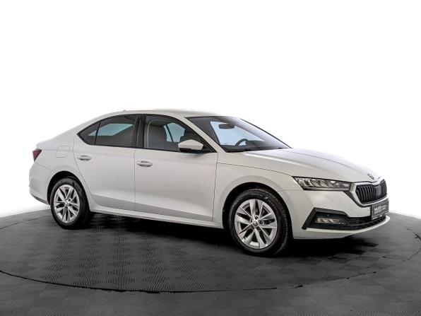 Skoda Octavia IV (A8) с пробегом 2020 года, цена 2 100 000 рублей, 108915 км, лифтбек, Автокод Объявления