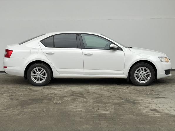 Skoda Octavia III (A7) с пробегом 2014 года, цена 989 000 рублей, 101339 км, лифтбек, Автокод Объявления