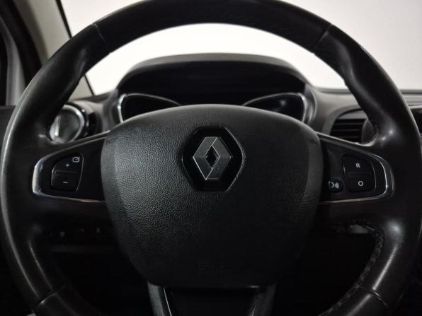 Renault Kaptur I с пробегом 2017 года, цена 1 570 000 рублей, 104623 км, внедорожник, Автокод Объявления
