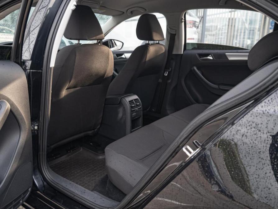 Volkswagen Jetta VI Рестайлинг Краснодар  - изображение 11
