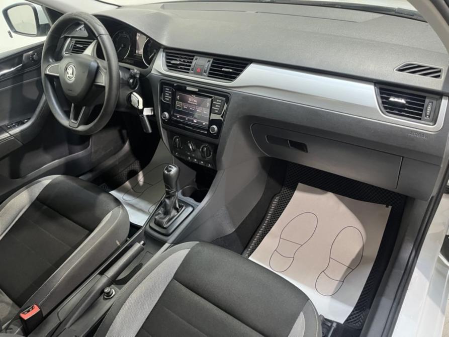 Skoda Rapid I Курск  - изображение 5