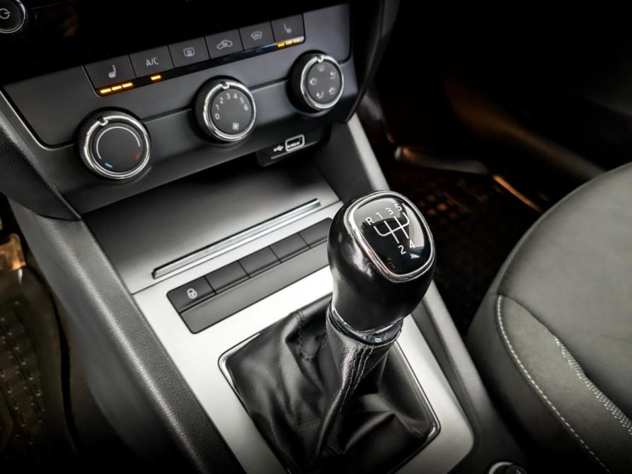 Skoda Octavia III (A7) Рестайлинг Москва  - изображение 25