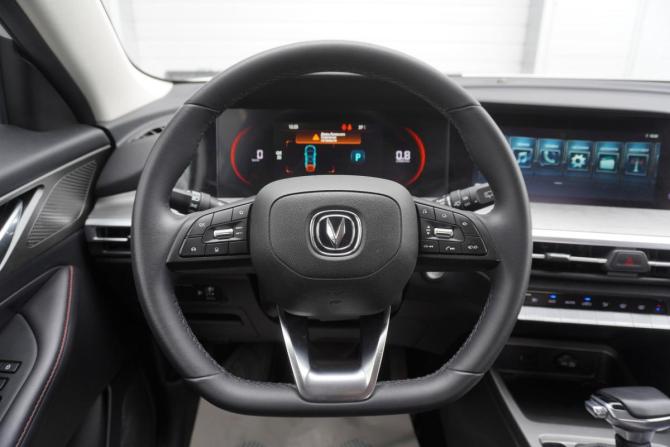 Changan CS35 Plus I Рестайлинг с пробегом 2024 года, цена 1 910 000 рублей, 46000 км, внедорожник, Автокод Объявления