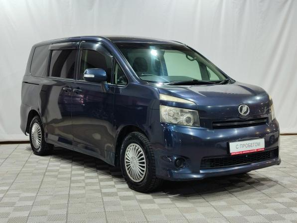 Toyota Voxy II (R70) с пробегом 2008 года, цена 1 100 000 рублей, 278763 км, минивэн, Автокод Объявления