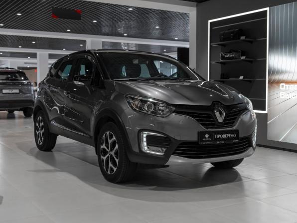 Renault Kaptur I с пробегом 2017 года, цена 1 875 000 рублей, 41201 км, внедорожник, Автокод Объявления