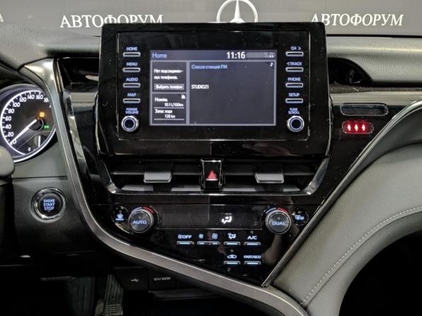 Toyota Camry VIII (XV70) Рестайлинг с пробегом 2021 года, цена 3 415 000 рублей, 47174 км, седан, Автокод Объявления