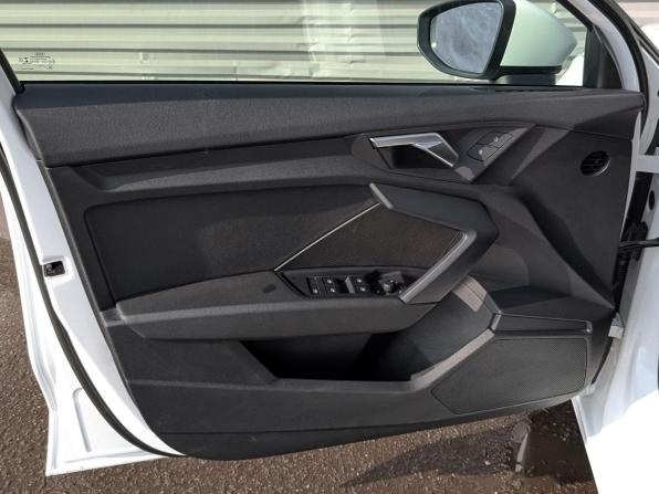 Audi A3 IV (8Y) с пробегом 2021 года, цена 2 350 000 рублей, 129736 км, седан, Автокод Объявления