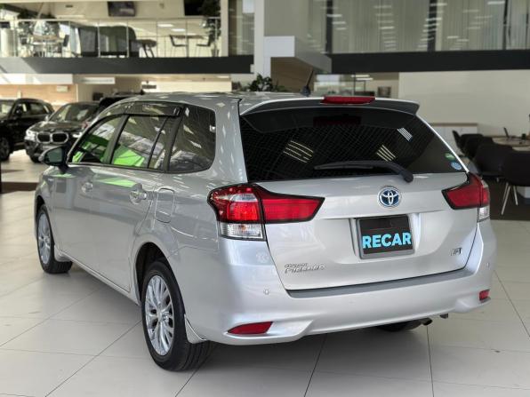 Toyota Corolla XI (E160 E170) Рестайлинг 2 с пробегом 2019 года, цена 1 410 000 рублей, 142892 км, универсал, Автокод Объявления