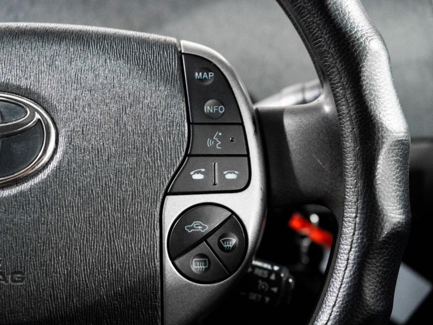 Toyota Prius II Рестайлинг (XW20) Иркутск  - изображение 11