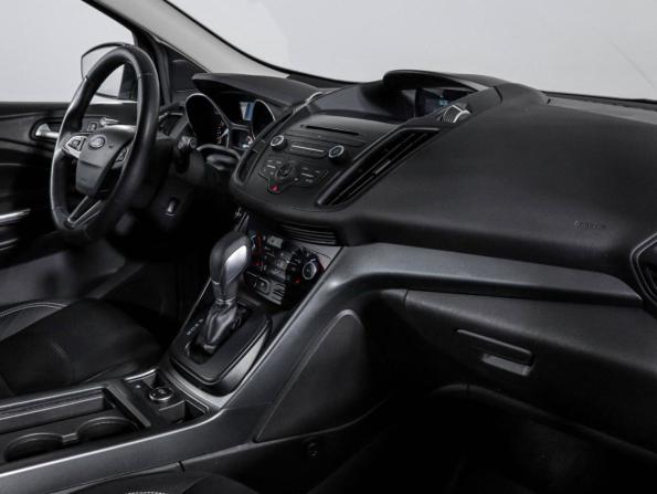 Ford Kuga II Рестайлинг с пробегом 2019 года, цена 1 399 000 рублей, 189348 км, внедорожник, Автокод Объявления