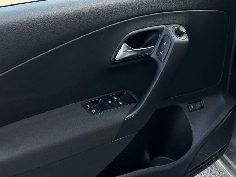 Volkswagen Polo V Рестайлинг Волгоград  - изображение 10