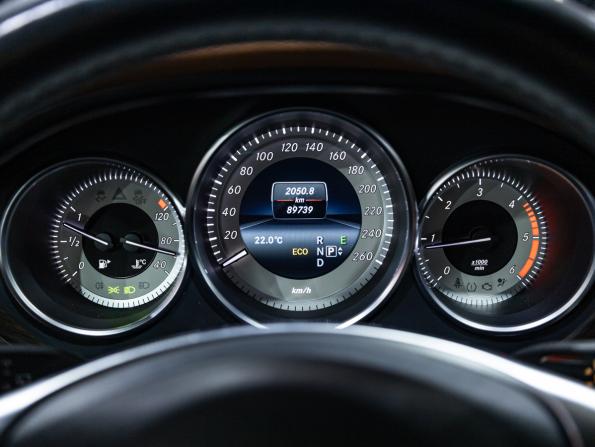 Mercedes-Benz CLS II (C218) Рестайлинг с пробегом 2015 года, цена 3 249 700 рублей, 89735 км, универсал, Автокод Объявления
