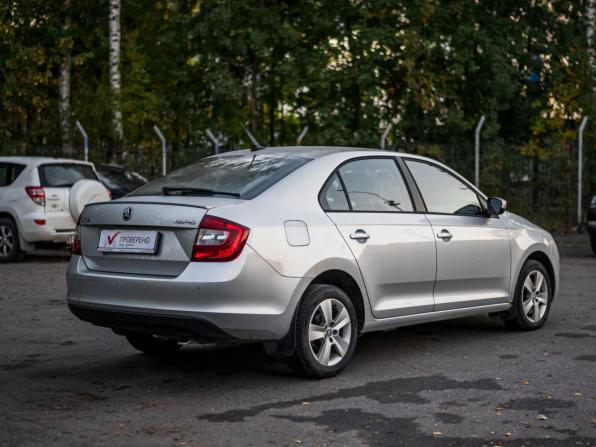 Skoda Rapid I Рестайлинг с пробегом 2017 года, цена 1 070 000 рублей, 229760 км, лифтбек, Автокод Объявления