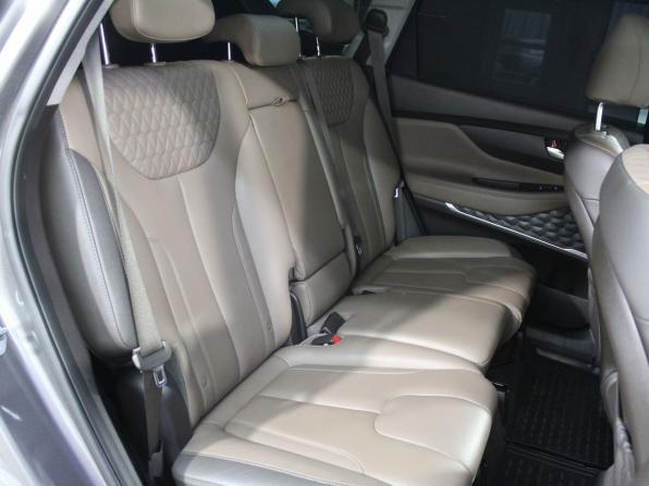 Hyundai Santa Fe IV с пробегом 2019 года, цена 3 333 000 рублей, 86882 км, внедорожник, Автокод Объявления