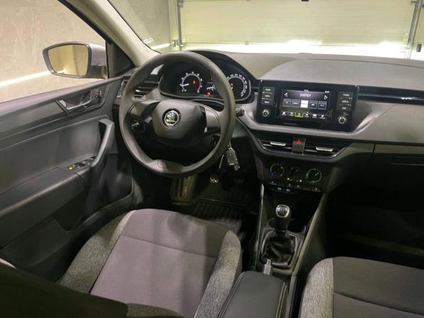 Skoda Rapid II с пробегом 2021 года, цена 1 399 000 рублей, 51410 км, лифтбек, Автокод Объявления