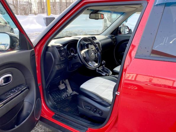 Kia Soul II Рестайлинг с пробегом 2018 года, цена 1 600 000 рублей, 86380 км, хэтчбек, Автокод Объявления