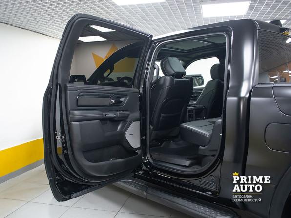Ram 1500 V Рестайлинг с пробегом 2025 года, цена 9 299 000 рублей, 51 км, offers.body_type.unknown, Автокод Объявления