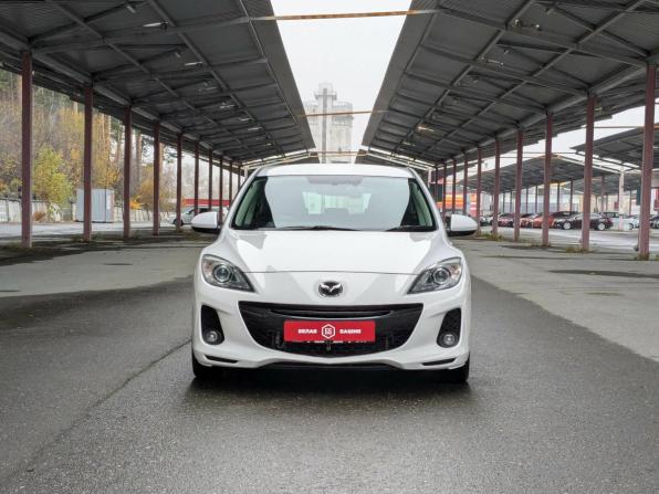 Mazda Axela II Рестайлинг с пробегом 2012 года, цена 1 049 500 рублей, 61567 км, хэтчбек, Автокод Объявления