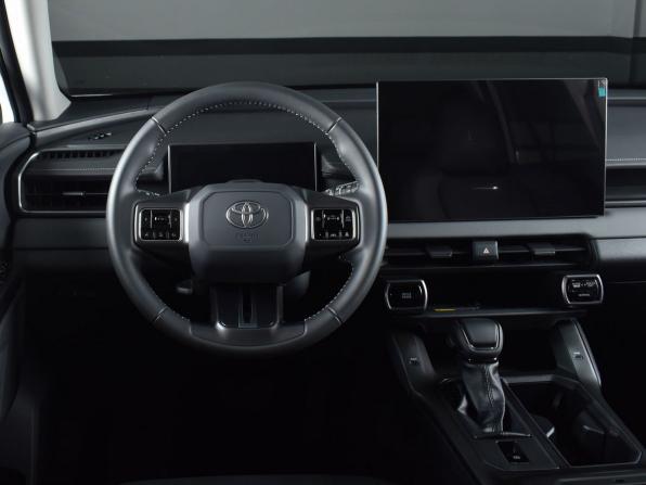 Toyota RAV4 VI (XA60) с пробегом 2026 года, цена 3 994 995 рублей, 37 км, внедорожник, Автокод Объявления