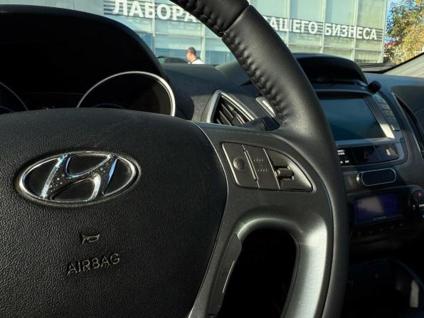 Hyundai ix35 I с пробегом 2010 года, цена 1 270 000 рублей, 198729 км, внедорожник, Автокод Объявления