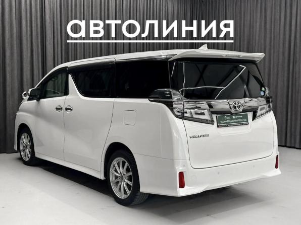 Toyota Vellfire II Рестайлинг с пробегом 2019 года, цена 4 199 000 рублей, 70000 км, минивэн, Автокод Объявления