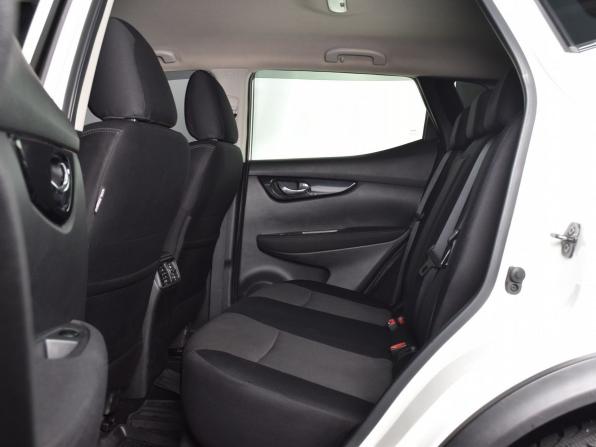 Nissan Qashqai II с пробегом 2018 года, цена 1 749 999 рублей, 188126 км, внедорожник, Автокод Объявления