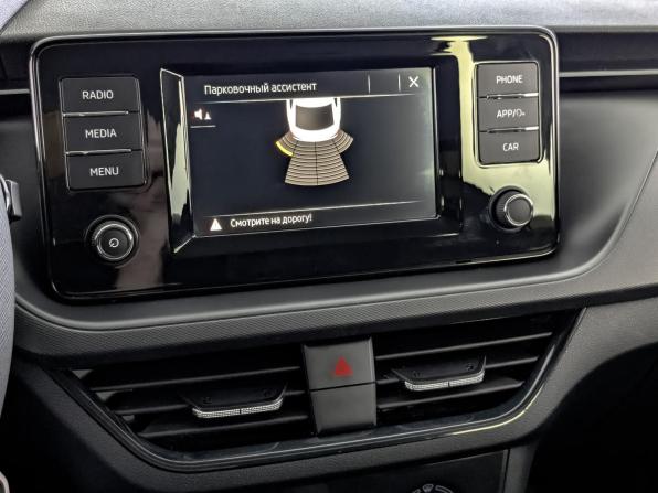 Skoda Rapid II с пробегом 2021 года, цена 1 595 000 рублей, 88092 км, лифтбек, Автокод Объявления