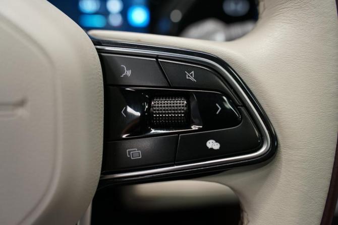 Geely Monjaro I с пробегом 2023 года, цена 3 114 000 рублей, 100246 км, внедорожник, Автокод Объявления