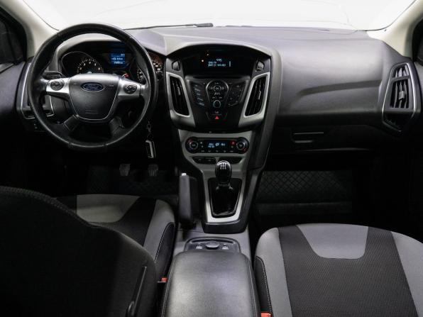 Ford Focus III с пробегом 2013 года, цена 640 000 рублей, 290881 км, хэтчбек, Автокод Объявления
