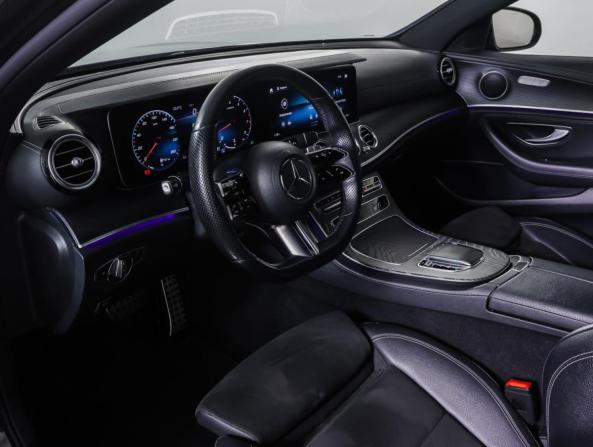 Mercedes-Benz E-Класс V (W213 S213 C238) Рестайлинг с пробегом 2021 года, цена 4 320 000 рублей, 96353 км, седан, Автокод Объявления