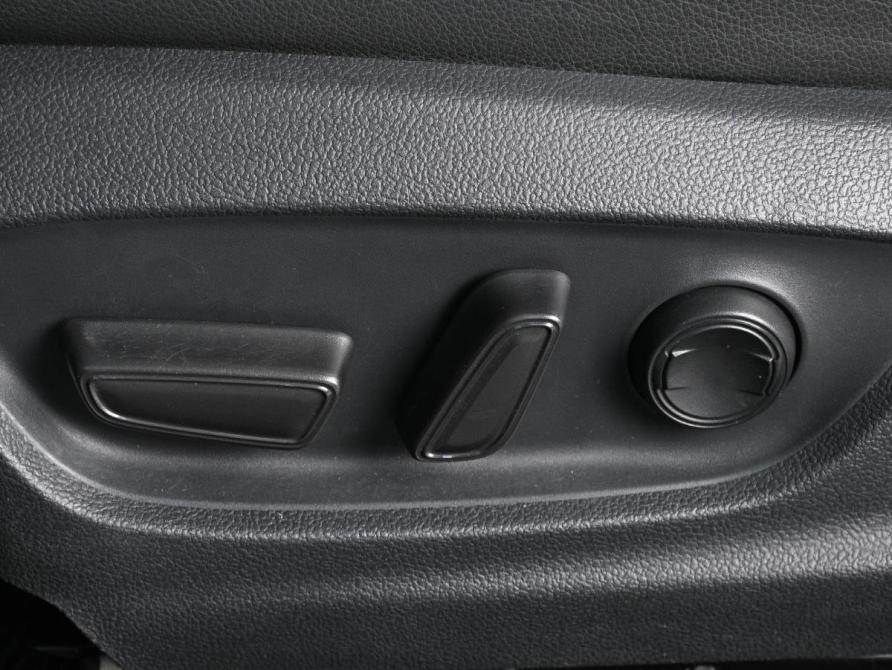 Toyota Camry VIII (XV70) Ростов-на-Дону  - изображение 18