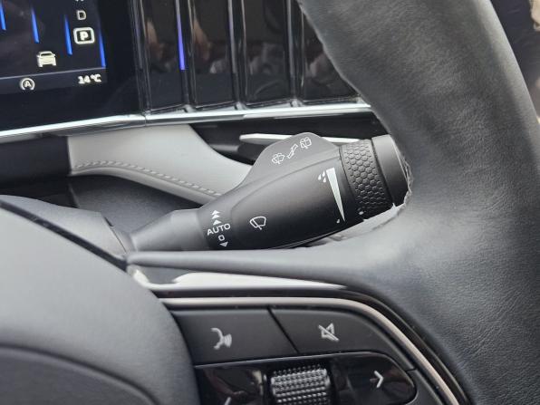 Geely Atlas II с пробегом 2024 года, цена 2 850 000 рублей, 47078 км, внедорожник, Автокод Объявления