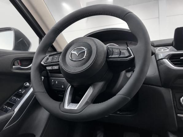Mazda 6 III (GJ) Рестайлинг с пробегом 2017 года, цена 1 999 000 рублей, 125300 км, седан, Автокод Объявления