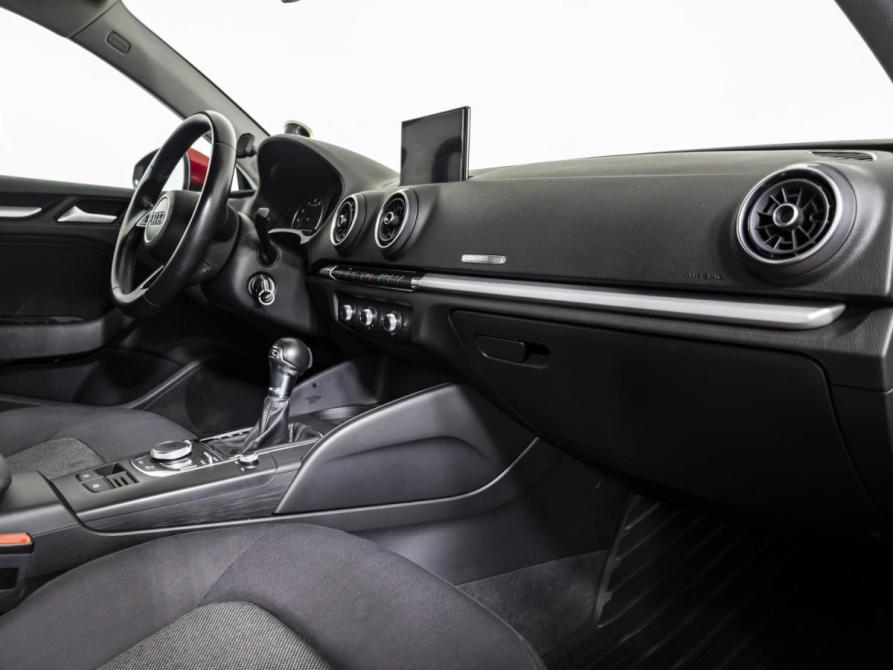 Audi A3 III (8V) Рестайлинг Москва  - изображение 14