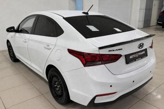 Hyundai Solaris II с пробегом 2019 года, цена 699 000 рублей, 72817 км, седан, Автокод Объявления