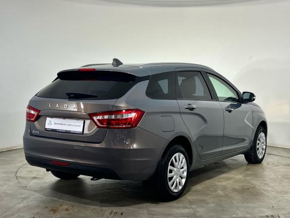 Lada (ВАЗ) Vesta I с пробегом 2018 года, цена 1 050 000 рублей, 41537 км, универсал, Автокод Объявления