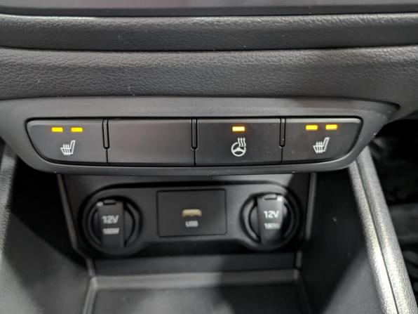 Hyundai Solaris II Рестайлинг с пробегом 2021 года, цена 1 440 000 рублей, 83670 км, седан, Автокод Объявления