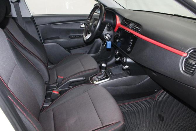Kia Rio IV Рестайлинг с пробегом 2021 года, цена 1 449 000 рублей, 107359 км, седан, Автокод Объявления