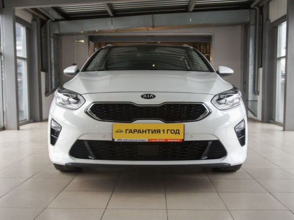 Kia Ceed III с пробегом 2018 года, цена 1 625 000 рублей, 142000 км, универсал, Автокод Объявления