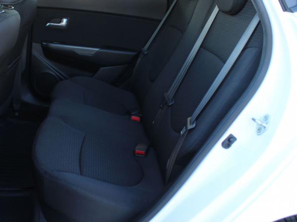 Kia Rio III Рестайлинг с пробегом 2015 года, цена 1 149 000 рублей, 94354 км, седан, Автокод Объявления