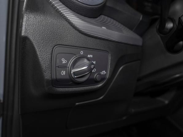 Audi Q2 I Рестайлинг с пробегом 2025 года, цена 3 690 000 рублей, 30 км, внедорожник, Автокод Объявления