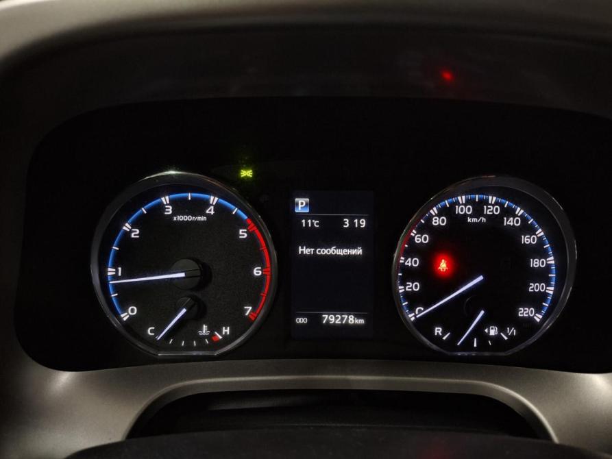 Toyota RAV4 IV (XA40) Рестайлинг Казань  - изображение 16