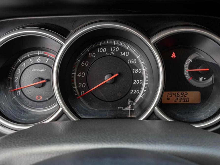Nissan Tiida I Рестайлинг Краснодар  - изображение 16