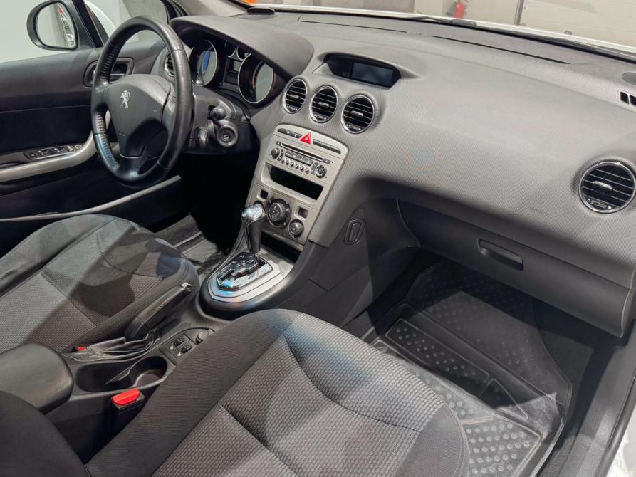 Peugeot 408 I Екатеринбург  - изображение 12