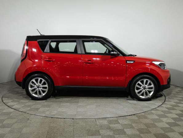 Kia Soul II Рестайлинг с пробегом 2019 года, цена 1 689 700 рублей, 77000 км, хэтчбек, Автокод Объявления