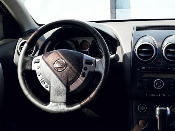 Nissan Qashqai I с пробегом 2008 года, цена 865 000 рублей, 255479 км, внедорожник, Автокод Объявления