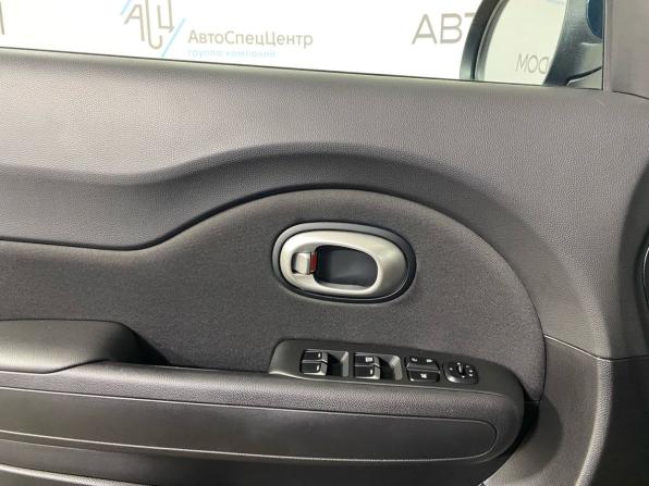 Kia Soul II Рестайлинг с пробегом 2019 года, цена 1 597 000 рублей, 28056 км, хэтчбек, Автокод Объявления